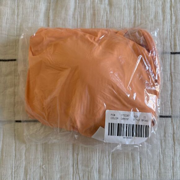 NWT J. Crew Active Colorblock One-Piece - Bright Canteloupe Size 22 - Picture 10 of 11